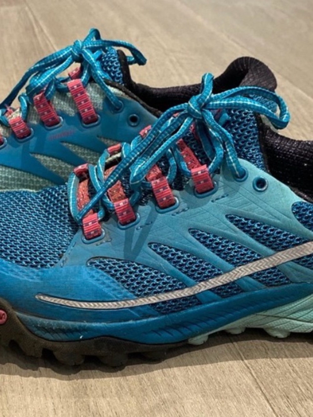 Merrell | Hiking Shoes Blue and Pink | Size 7